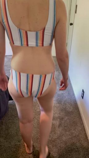 JIGGLY ASS