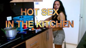 HOT SEX IN THE KITCHEN WITH ADAMANDEVE AND LUPO
