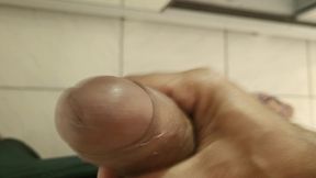 punhetinha no espelho!!