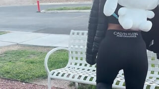 Kimmy Charms se futută cu un dildo gros