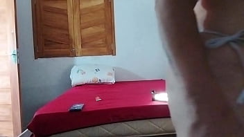 Retornou agora com o dobro de tes&atilde_o pra foder com o dobro de piroca!