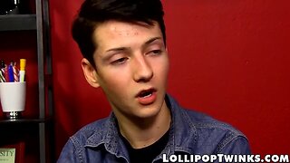 Twink gets his tight ass stretched by hung stud in hardcore anal session