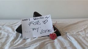 VALENTINES GIFT WEARING OVERSIZED SHOES AT WORK - MOV HD