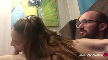 (Pamela Sánchez) Provocando a mi novio para que me coja con una rica follada menuda verga tiene... pamela y jesus