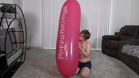 Twink Balloon Play