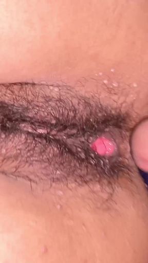Jaw-dropping moment from &quot;Pakistani Punjabi Bhabhi Ko Indian Boy Kissed By Tang Utha Kar Ki&quot;