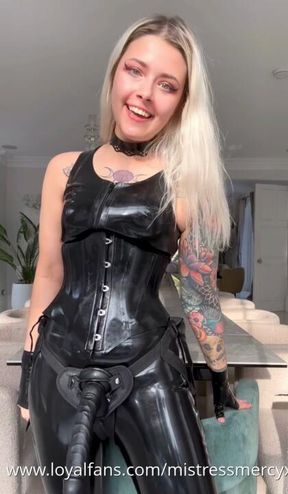 Cum Guzzler