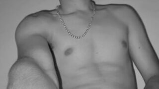 Masturbazione, orgasmo, bagno – Video POV di orsi indiani gay e eccitati che si fanno inculare