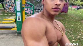 Damond Chocolate-Colored - Handjob Casting