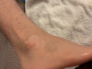Footjob - Fan from Twitter fucking & cumming on my feet.