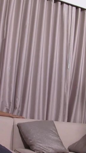 Must-share moment from "Her friend will help with all her financial problems if she"