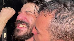 dando o rabo pra dois machos na cabine - parte 2