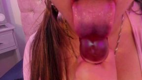 Leyla Smith Private Show