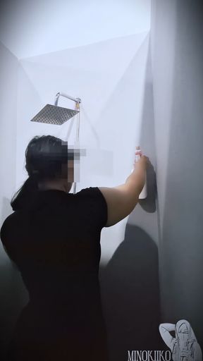 Showering at Public Gym Bathroom For My Lovely Boyfriend - Minokiiko