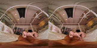 Compassionate Sophia Sterling Can See That You're In A Need Of An Earthquake level Orgasm