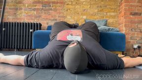 Face sitting ignore - No talking