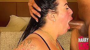 Have A Close Up With Sexy Big Booty Milf Iluv Shauna