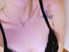 Lovely Amateur teen brunette masturbating outdoor