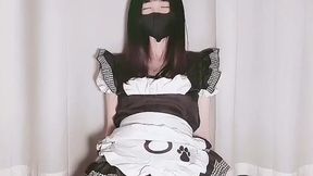 a beautiful cosplay girl is masturbating.I am not a hkdoll
