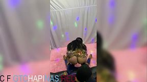 CHAPINA CULONA con vestido de leopardo y TACONES SEXYS