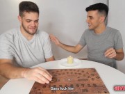 mi amigo me destrozo el ano mientras jugabamos a la ouija