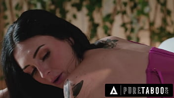 Hormonal Stud Caught Cam Girl In The Act