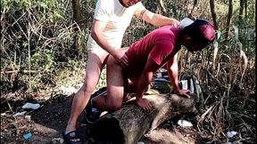 Macho gostoso dando o rabo para desconhecido no mato - FULL RED