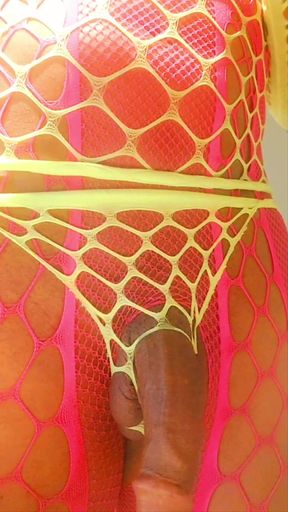 I Dildo and Cum in Slow Motion in Front of 2 Sluts Who Fuck