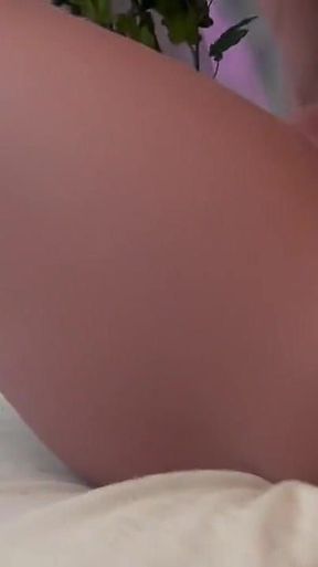 Anna Hot Zelex's Body Frees Me From Sperm