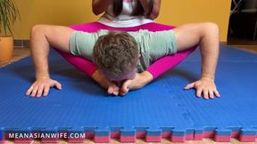 Wrestling Femdom Domina Traps Him In Her Dirty Feet