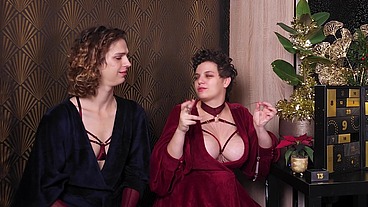 Sextoy Advent Calendar Day 13: The 24 days of pleasure with Melody and nohya_lingerie!
