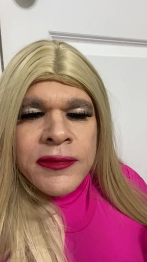 Crossdresser Shooting Cumw