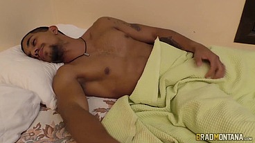 Tia vs Sobrinha! Tia Suzy Anderson pediu pau grosso do namorado da sobrinha no cuzinho e muita porra no rabão da morena safada [Parte 2] - Com Vinny Burgos, Jack Kalahari, Eduardo Lima