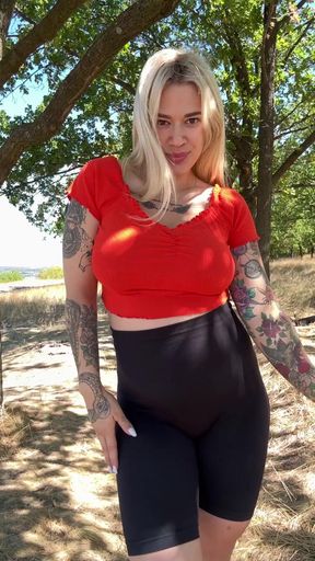 Big-titted pregnant belly beauty