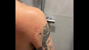 Lesbian shower time with Mari Galore