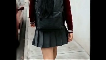 Porno de una colegiala donde COGE con su vecino!!! Lo Espera Con Su Uniforme Lista Para SER COGIDA!! (XVIDEOS RED)