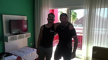 FUCKED Y LATINO IN MASPALOMAS