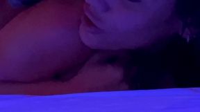 aline tavares :o melhor sexo dos ultimos anos um pau enorme,fode pra caralho e nao fica mole a camisinha nao coube no seu pau- 24cm grosso, grande e destruidor, fiquei com meu cu arromba