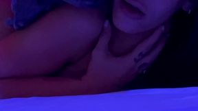 aline tavares :o melhor sexo dos ultimos anos um pau enorme,fode pra caralho e nao fica mole a camisinha nao coube no seu pau- 24cm grosso, grande e destruidor, fiquei com meu cu arromba