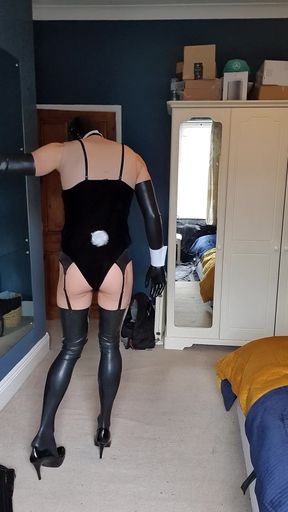 Easter Bunny - Latex Gloves Stockings