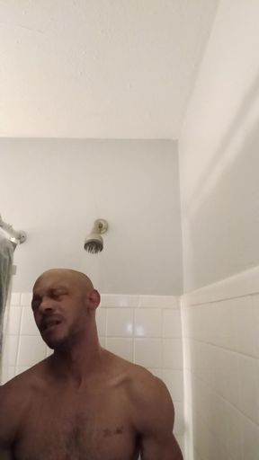Showertime with Banga