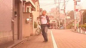 Sexy JP housewife Akiho Yoshizawa washes her hubby and jerks him off 3