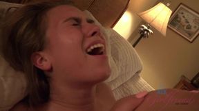 POV Jill Kassidy Raw Fuck in Bed: Doggystyle Riding Cowgirl Creampie Cum in Pussy