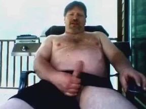 Beefy Daddy Strokes and Shoots