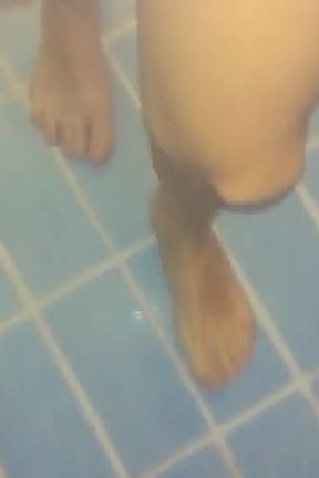Twink Feet in a Pool - Underwater View