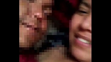 Le mam&eacute_ la panocha y me moj&oacute_ a la barba