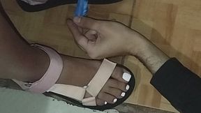 Tickle feet Camille