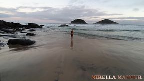 quando eu chego no rio de janeiro ja procuro uma praia e logo tento fuder com alguem - alex lima