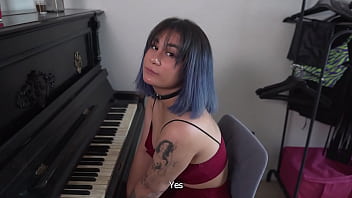 SUBMISSIVE GIRL GOT A FREE PIANO LESSON**