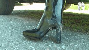 Heeled Gumboot walk